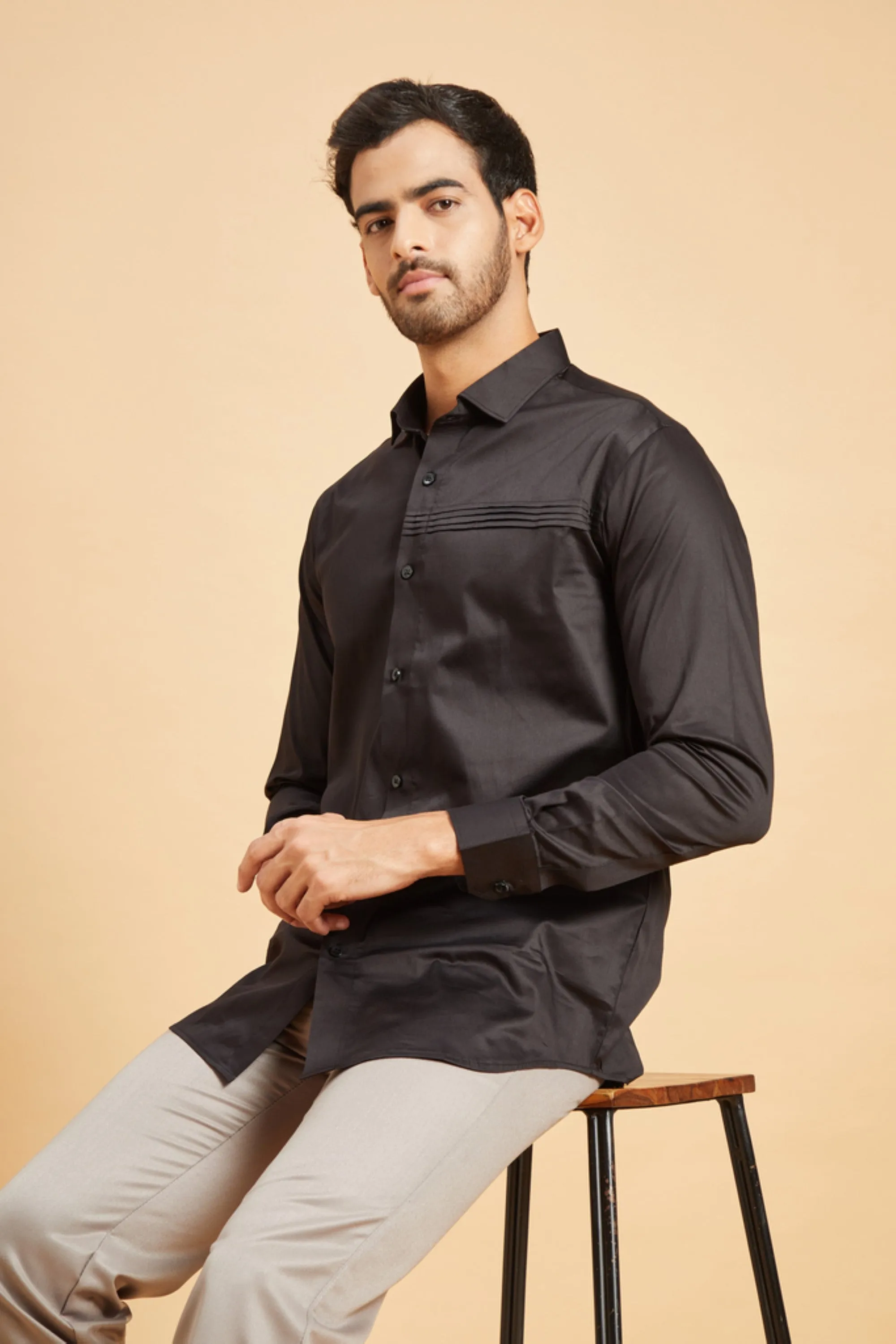 Men's Black Color Ragic Pintuck Shirt Full Sleeves Casual Shirt - Hilo Design