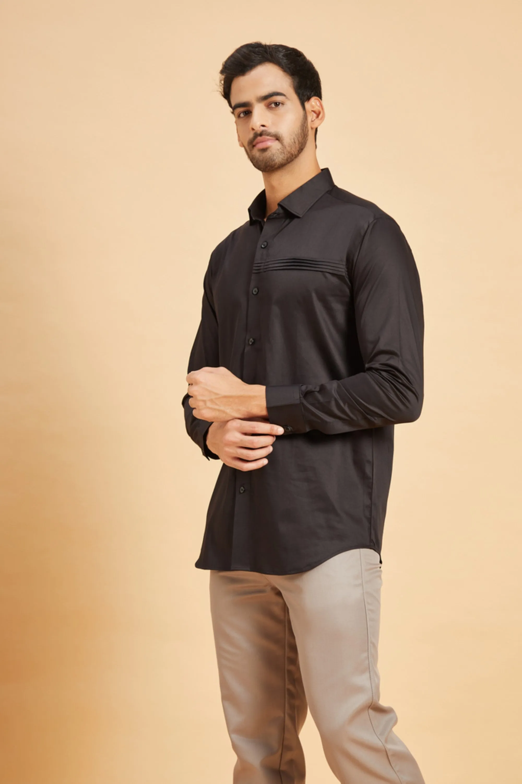 Men's Black Color Ragic Pintuck Shirt Full Sleeves Casual Shirt - Hilo Design